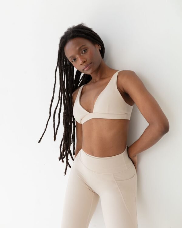 Sophia Crop Beige